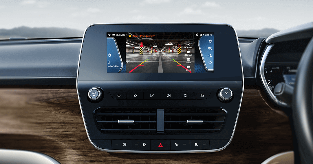 Tata Harrier Reverse parking Camera with Sensors Tata Harrier Reverse parking Camera with Sensors
